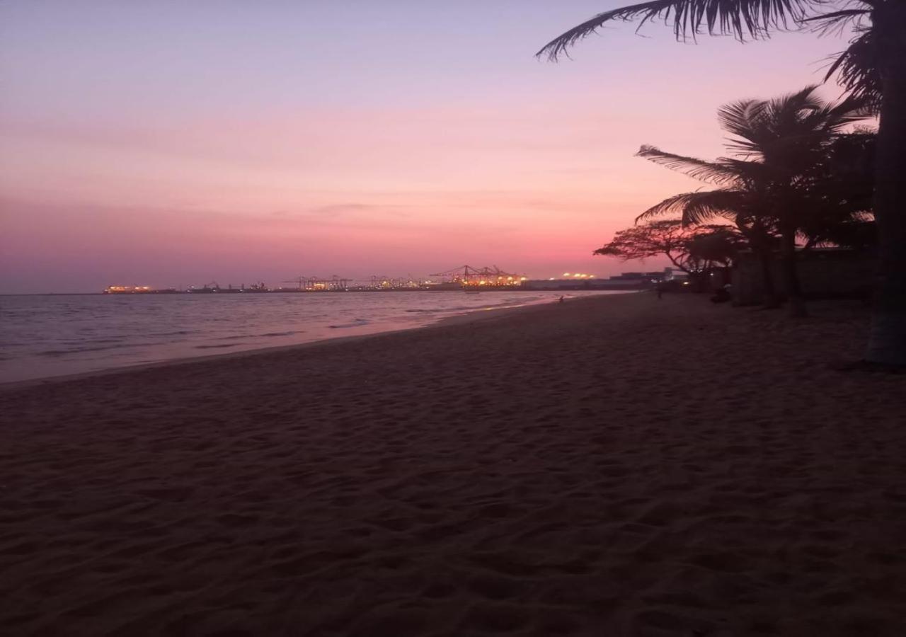 Cocobeach-Hotel Λομέ Εξωτερικό φωτογραφία